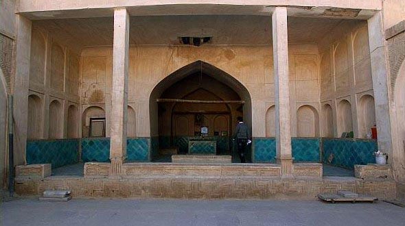 آرامگاه خواجه نظام الملک طوسی